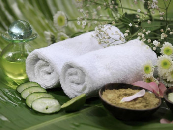 SPA TOWEL